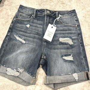 NWT Risen shorts-sz medium